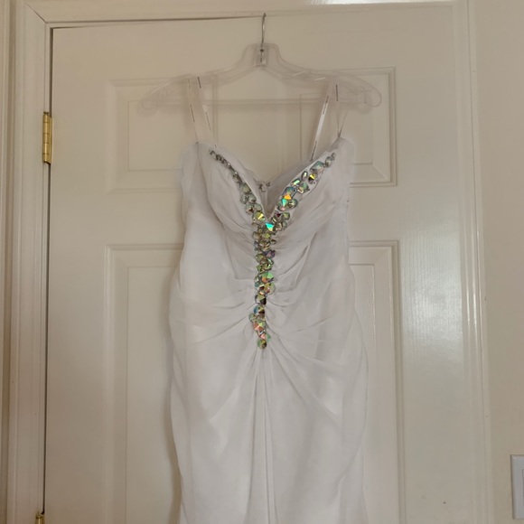 Dresses & Skirts - Formal Dress